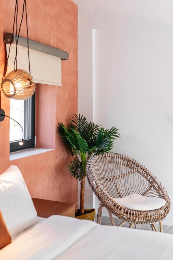 Cocooning Suites By Blue Carpet Pefkochori Exterior foto