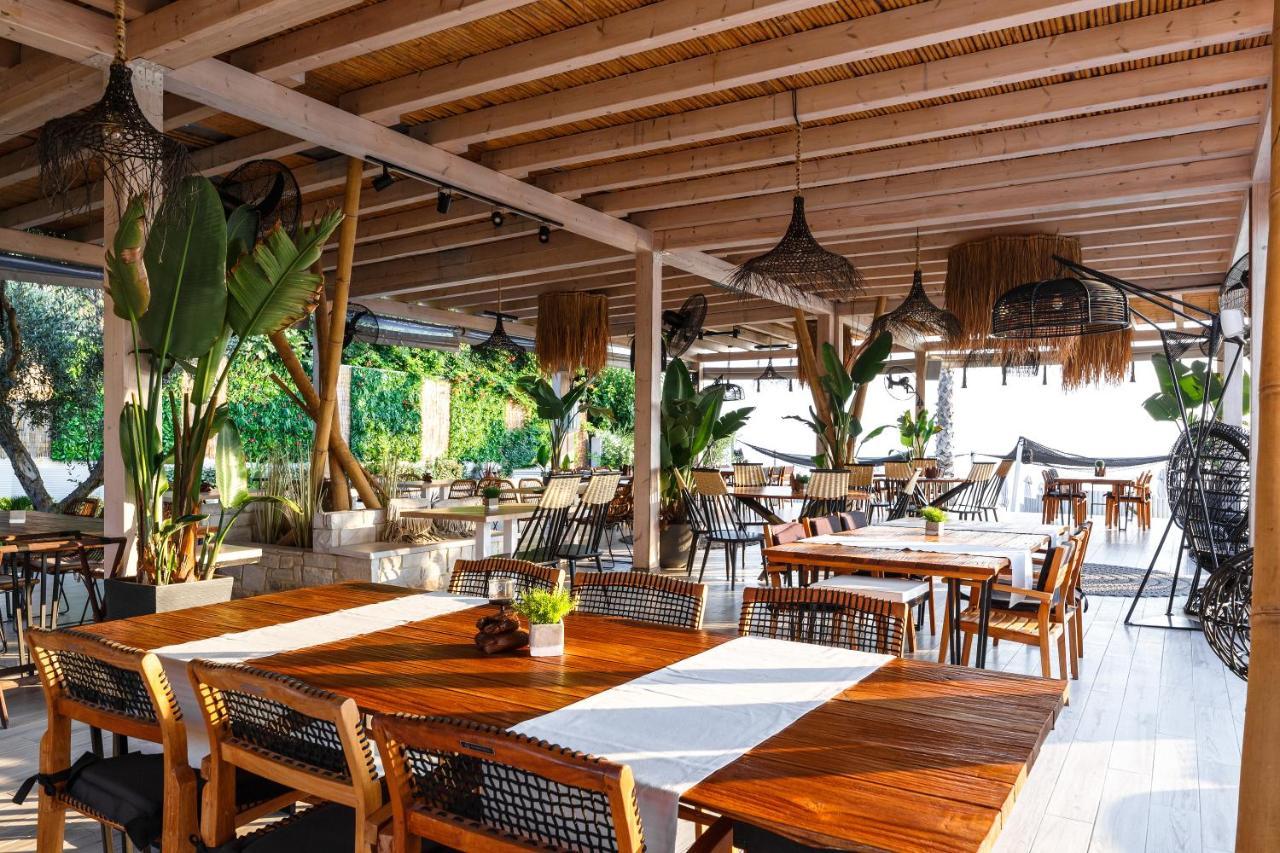 Cocooning Suites By Blue Carpet Pefkochori Exterior foto