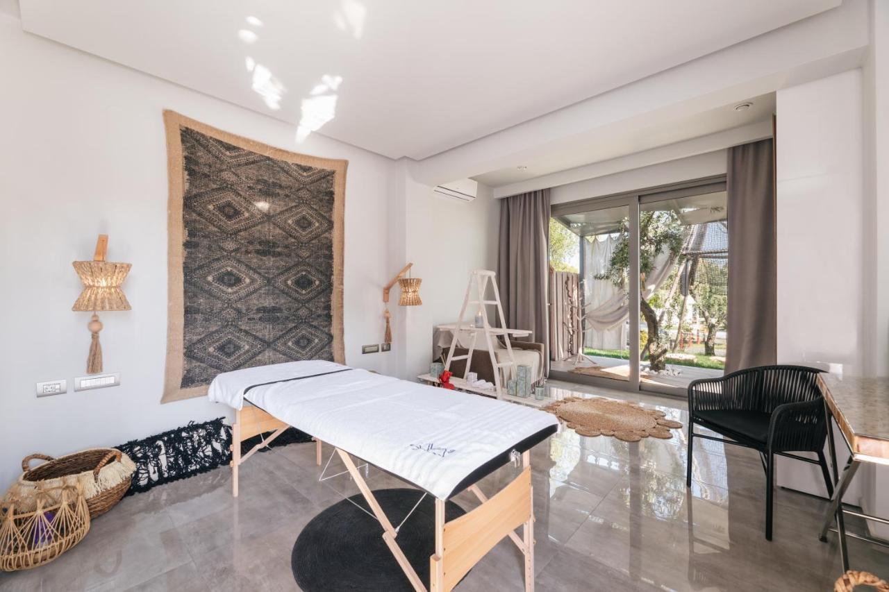 Cocooning Suites By Blue Carpet Pefkochori Exterior foto